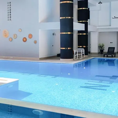 Flat With Shared Pool And Balcony In Апартаменты Даламан